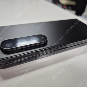 개인 액정+배터리교체 폴드4 팝니다