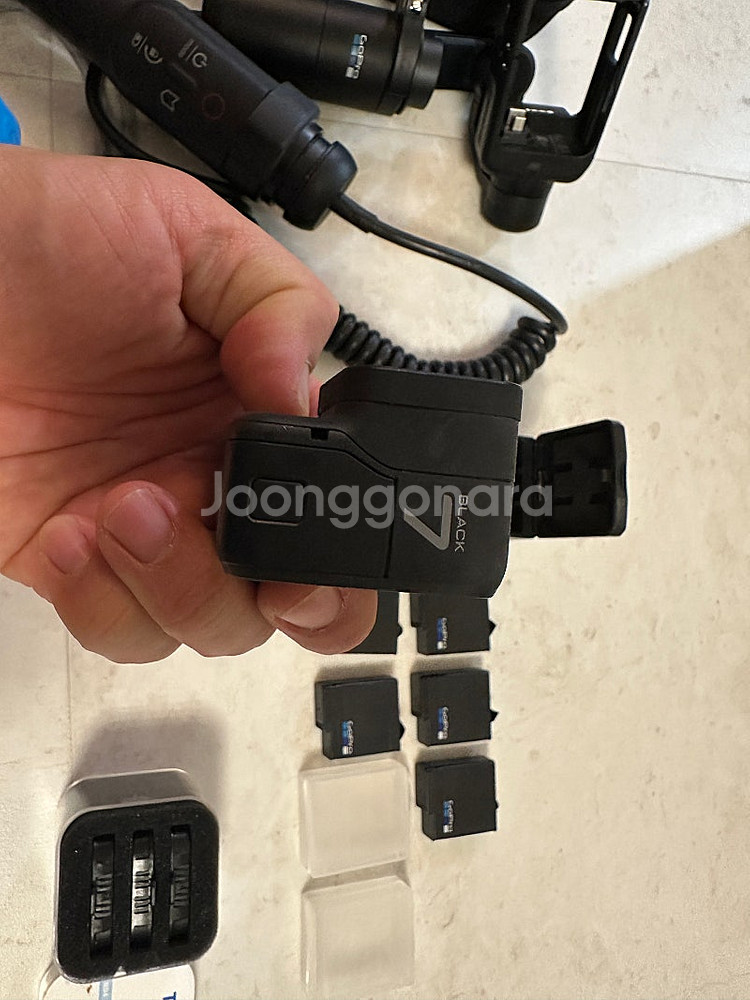 고프로7 2개 배터리 5개 카르마그립핸들 2개 본체짐벌...--7