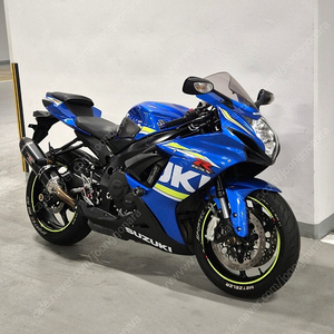 2017년식 스즈끼 GSX-R600 GP블루 판매합니다.​