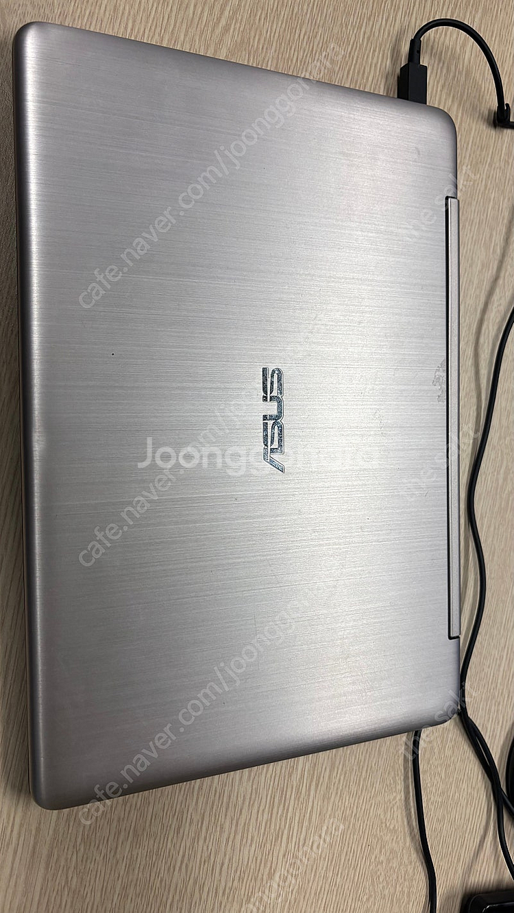 Asus tp200sa--0