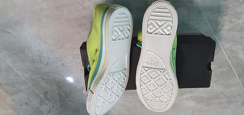 (미착용) 컨버스 척테일러 하이 형광색 (사이즈 280) 3.5만 원 팝니다. 이미지