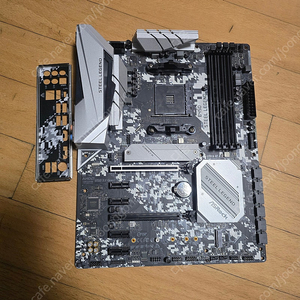 Asrock b450 스틸레전드 팝니다