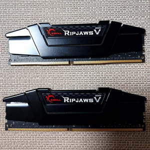 G.SKILL DDR4-3600 CL14 RIPJAWS V VK 패키지 (32GB(16Gx2)) 8만(택포)