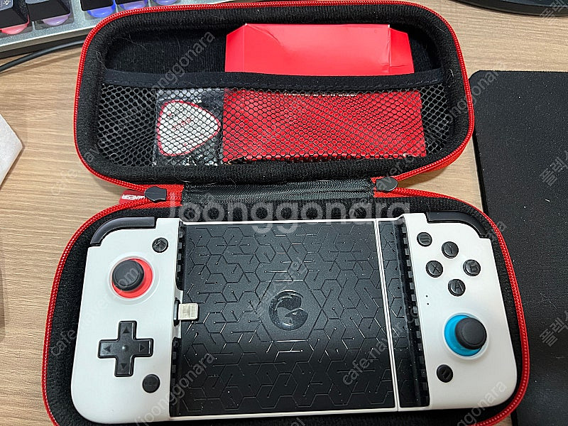 Gamesir X2 아이폰용 라이트닝 판매합니다--0