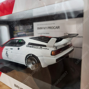 BMW 다이캐스트 다이캐스팅 1/18 BMW M1