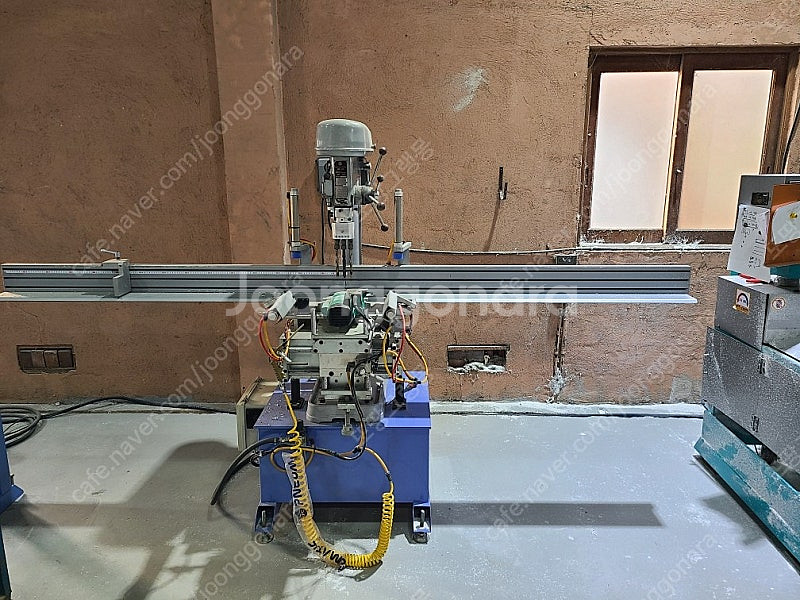 하이샤시3축드릴.핸들가공기.오토락가공기구합니다--0