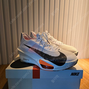 NIKE AIR ZOOM ALPHAFLY NEXT US10280