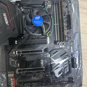 i5 9400F + 메인보드 + DDR4 16GB 세트로 판매합니다