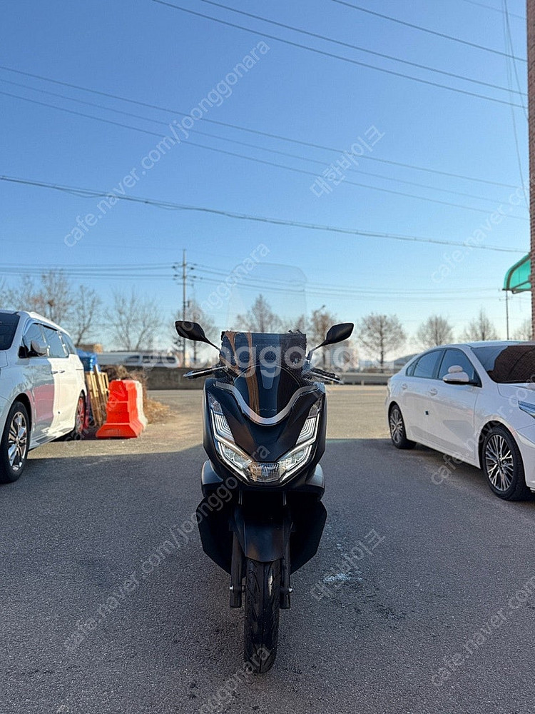 [신차보증]혼다 PCX125 ABS 23년형 4천KM 배달대행세팅 판매합니다~!--1