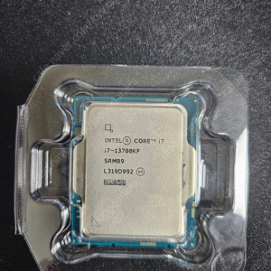 인텔 i7-13700kf cpu판매합니다