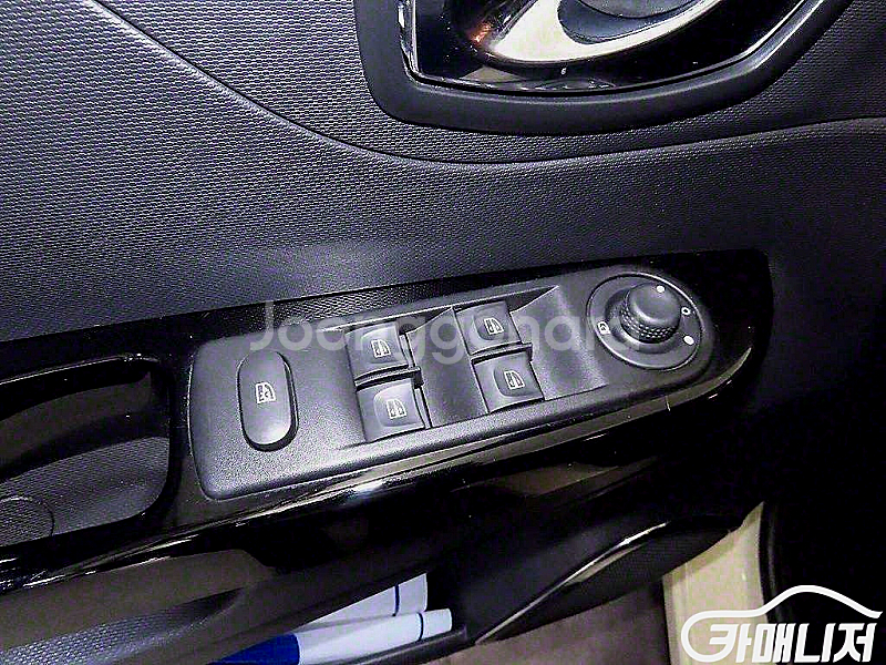 QM3 디젤 1.5 RE 2016 년 중고차/전액할부/중고리스/여유자금/--4