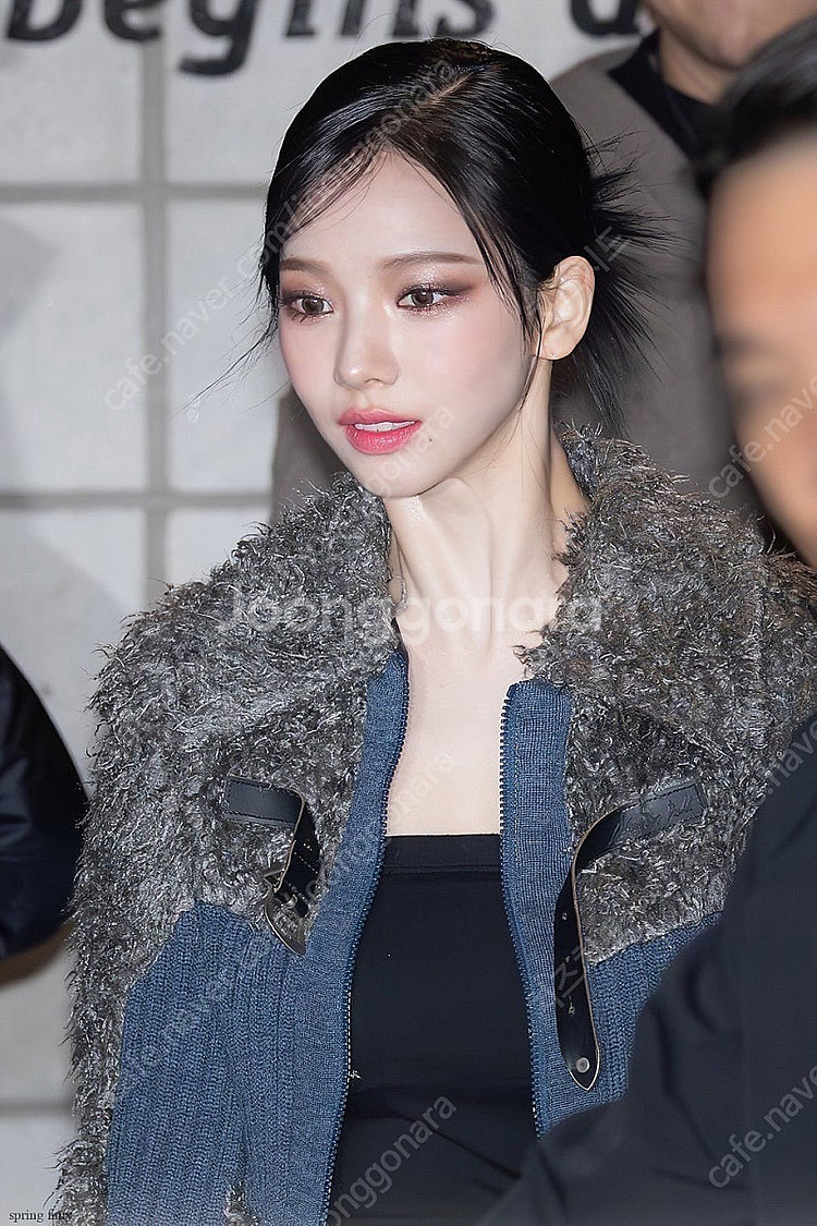 앤더슨벨 포 우먼 뉴 올가 헤어리 니트집업 자켓 S--2