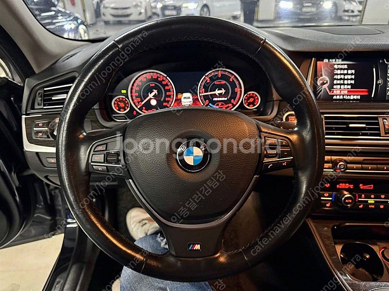 BMW 5시리즈 (F10) 520d xDrive 럭셔리...--7
