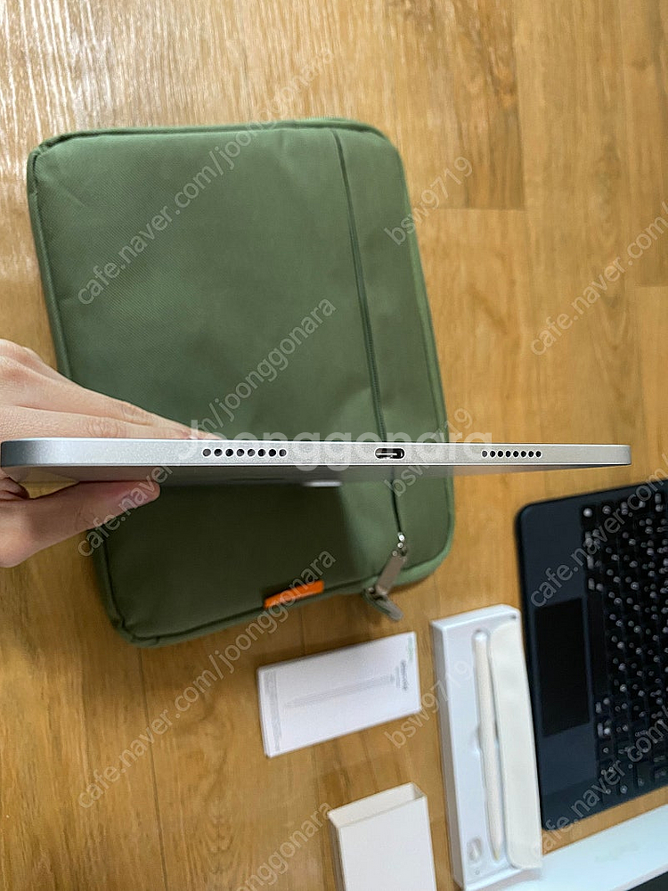 아이패드프로11형 M2 128gb A급--4