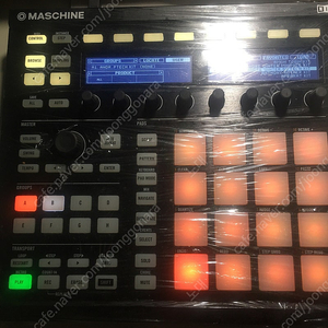 NI MASCHINE MK2 머신 mk2 판매합니다