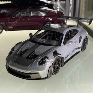 1:18 / Minichamps / Porsche / 992 GT3 RS, 파나메라 다이캐스트 모형