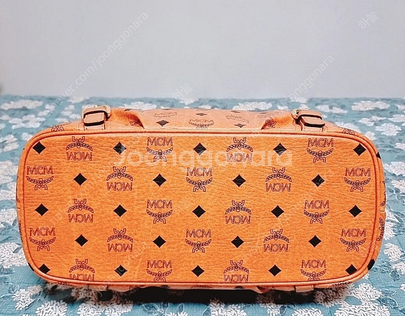 정품 MCM 쇼퍼백 (mwp0avi18co001)--4