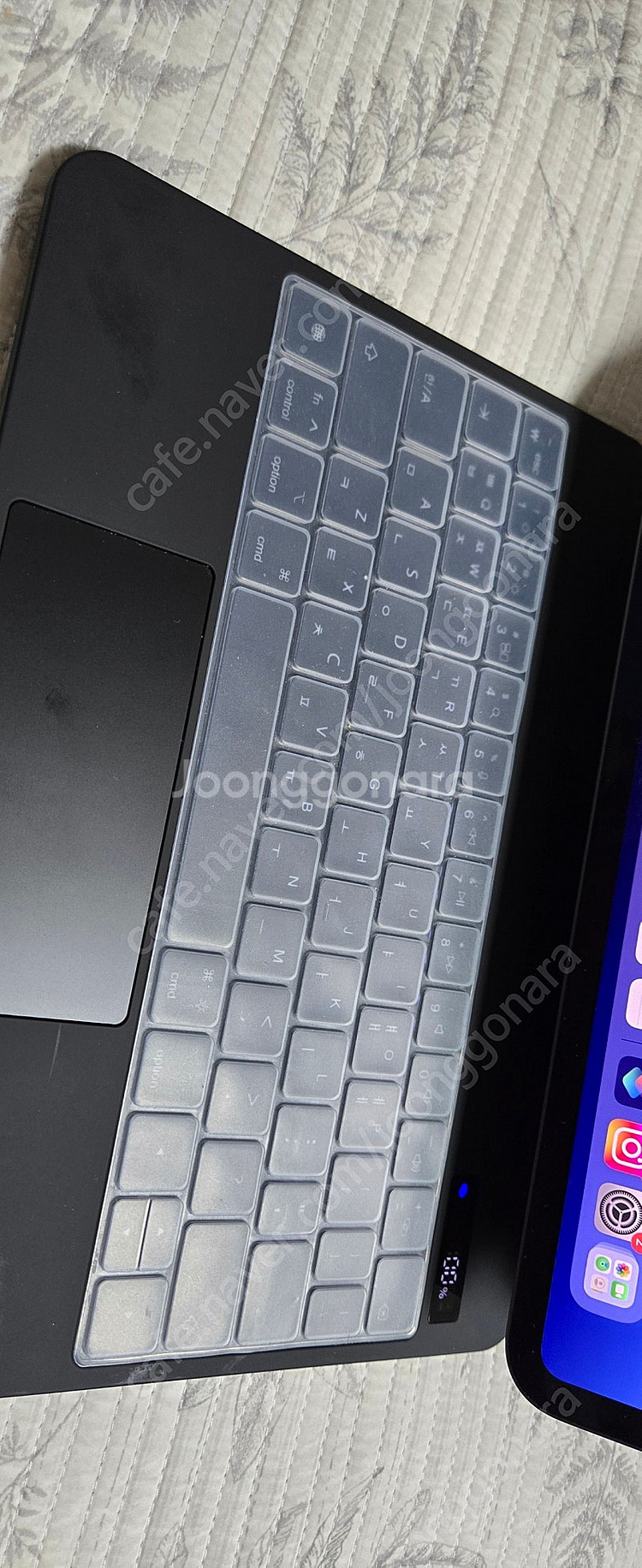 최신 아이패드 프로11 M4 wifi S급 256 키보...--2