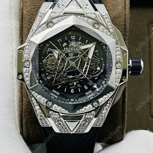 위블로 상블루 골드나 다이아 구합니다 HUBLOT