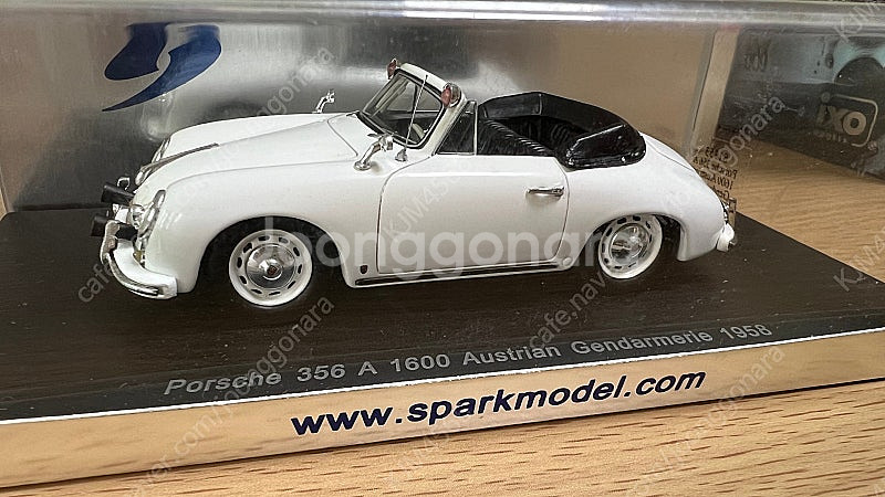 1:43 Spark 포르쉐 356a 컨버터블--0