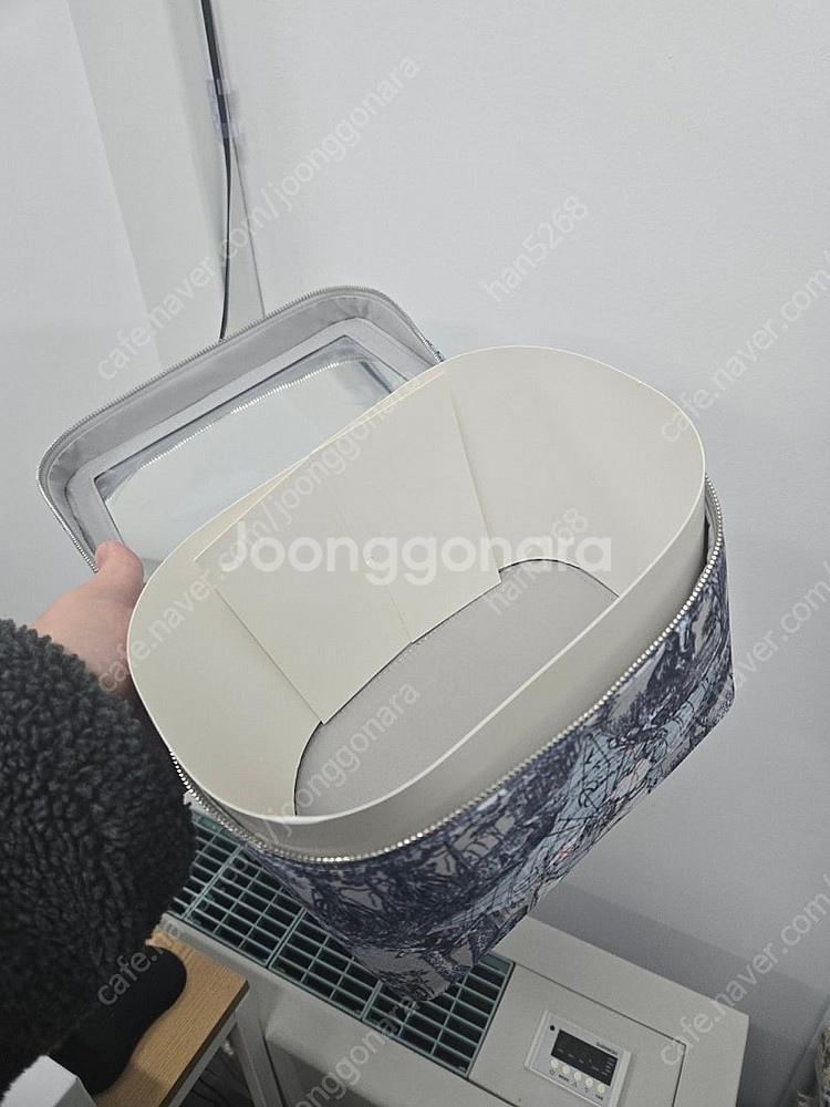 디올 베니티 메이크업 파우치--5