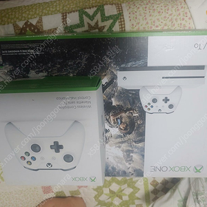 XBOX ONE S 1테라 패드2개 거의새거