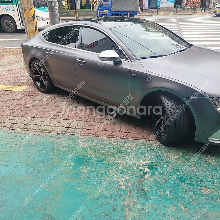 [판매] 아우디 RS7 20인치휠 ST버젼--1