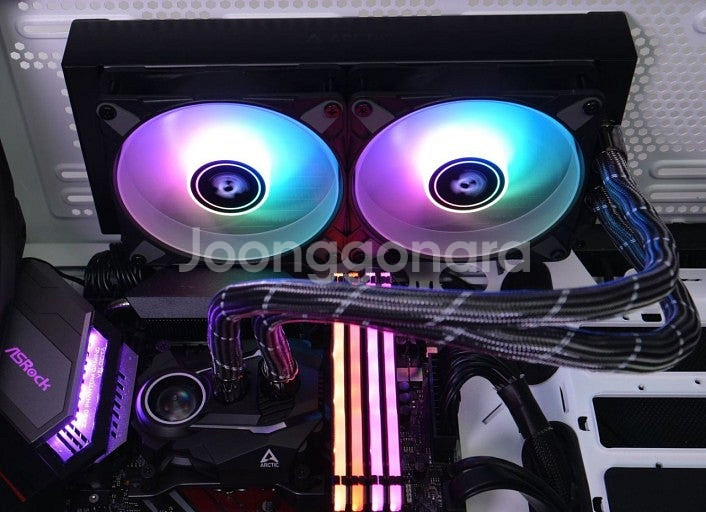 [ARCTIC] Liquid Freezer II 240...--0