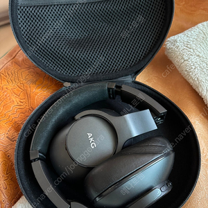 AKG N700 노이즈켄슬링 해드폰