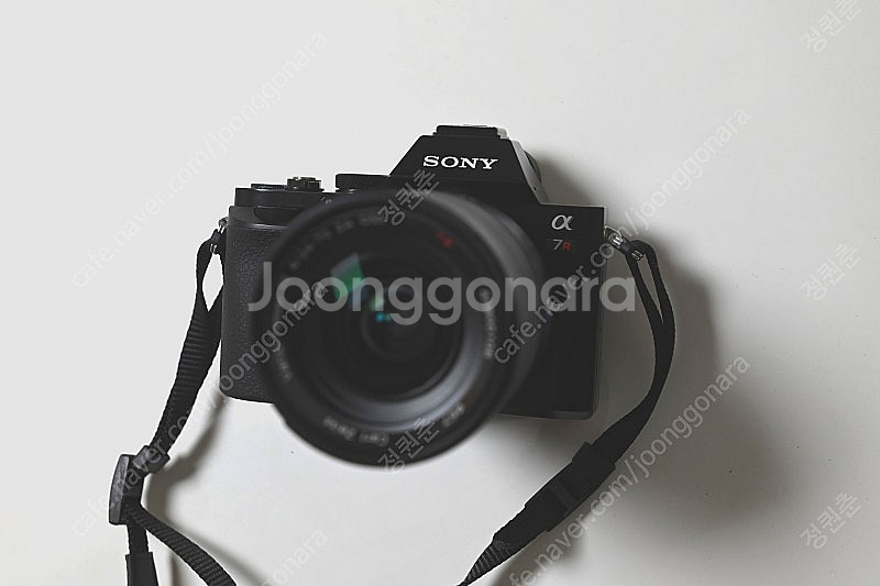 [니콘] 고화소 A7R 1세대 바디 + 24-70mm ...--1