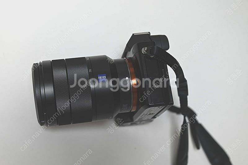 [니콘] 고화소 A7R 1세대 바디 + 24-70mm ...--2