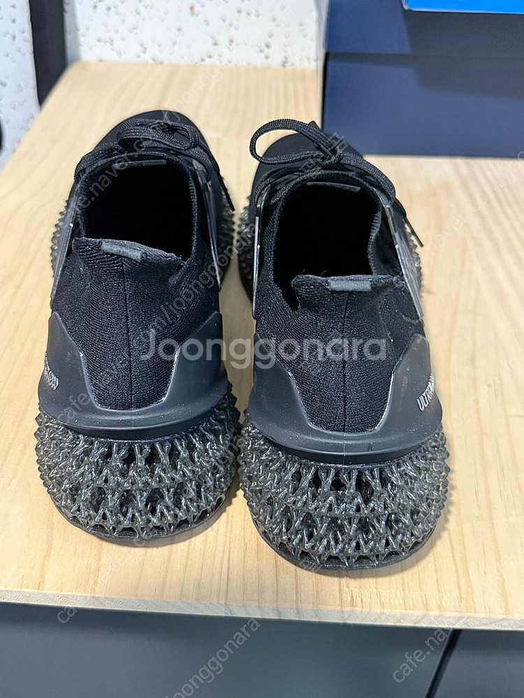 아디다스/ 울트라부스트 4D / 블랙 / 300사이즈 / 새제품--1