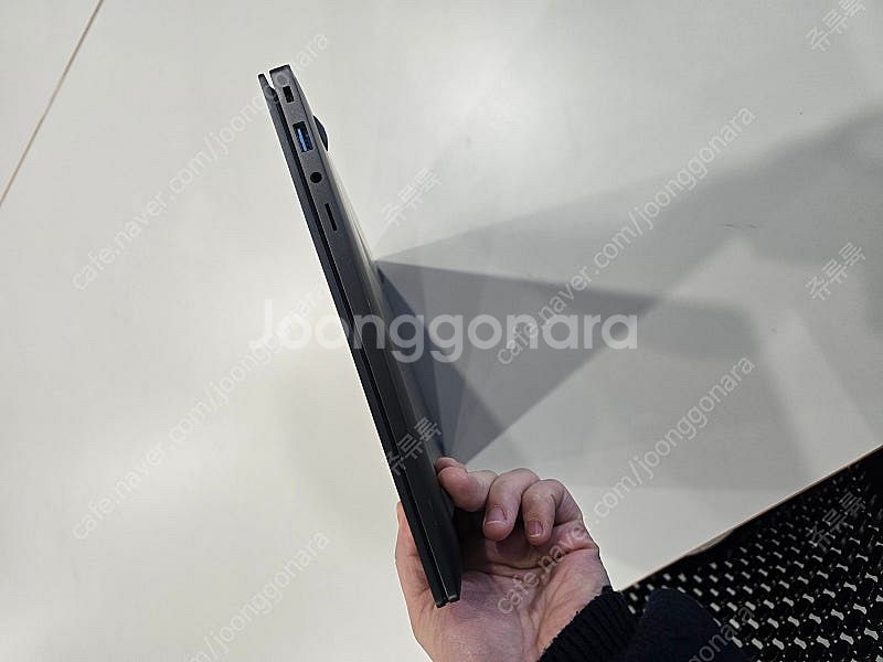삼성 노트북 갤럭시북2 판매합니다.--3