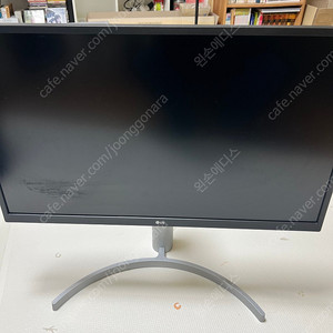 lg 27ul550 4k 모니터 팝니다