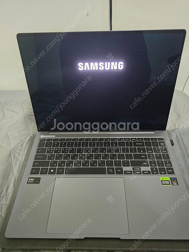 갤럭시북4 울트라9 NT960XGL-X92A--1