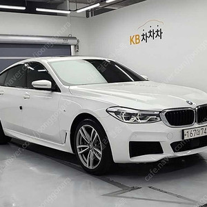 BMW6시리즈 GT (G32) 630i xDrive M 스포츠중고차 할부 리스 카드 저신용자 전액할부 가능합니다