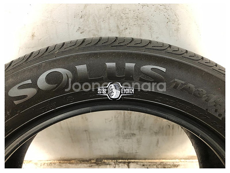 중고타이어 금호타이어 솔루스 TA31 215/55R17...--3