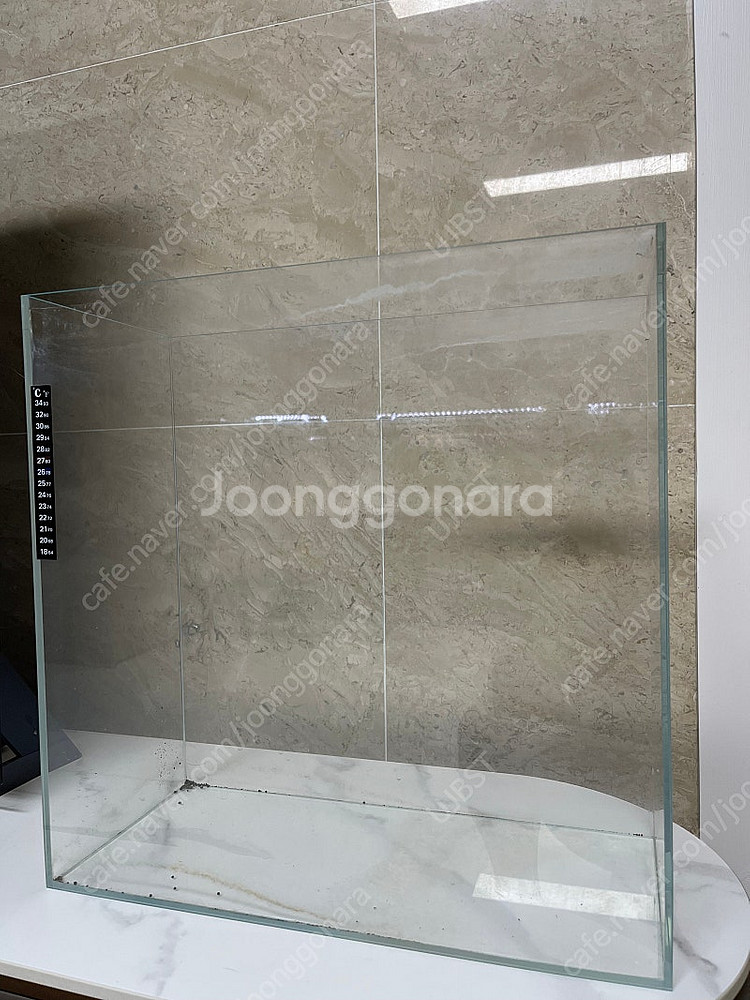 (경기 북부) 베타, 구피 수조 어항 큐브 25X25X45 S급 판매--2