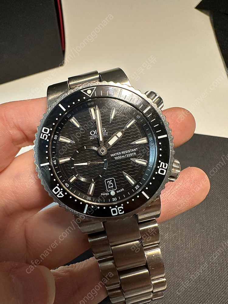 오리스 애커스 티타늄 다이버 스몰세컨즈 이미지