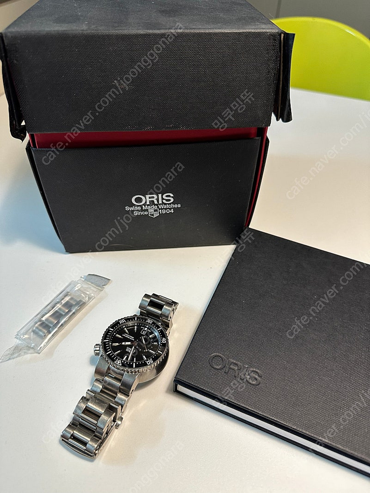 오리스 애커스 티타늄 다이버 스몰세컨즈 이미지