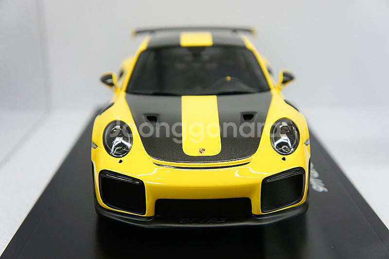 1/18 스파크 911(991.2) GT2 RS Wei...--1