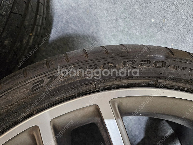 정품BMW G30 5시리즈 668m 휠 런플랫타이어 셋--6