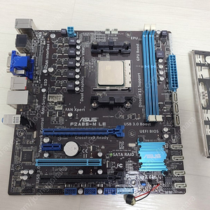 AMD A8-5600 + ASUS F2A85-M LE 팝니다.