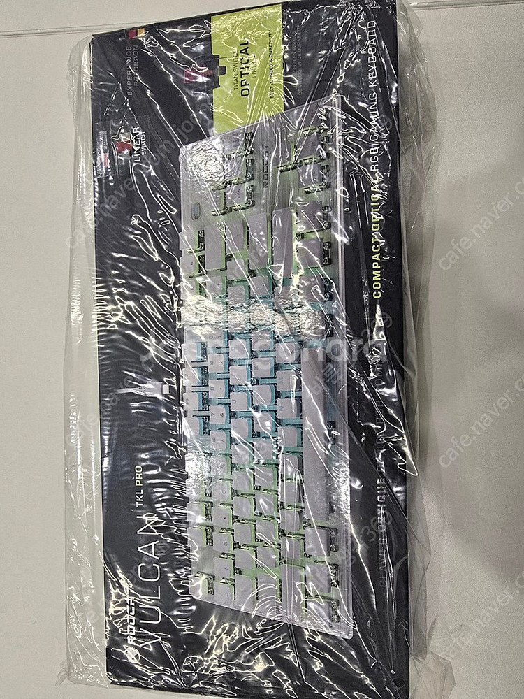 [미개봉 새제품 급처] ROCCAT VULCAN TKL...--0