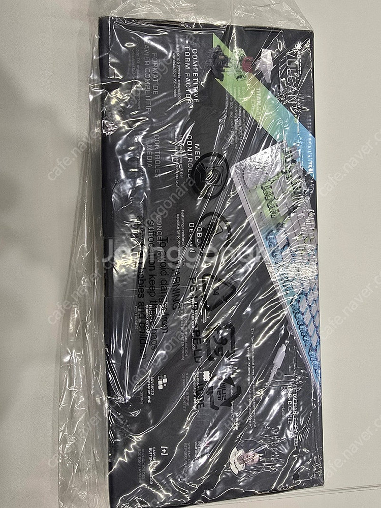 [미개봉 새제품 급처] ROCCAT VULCAN TKL...--1