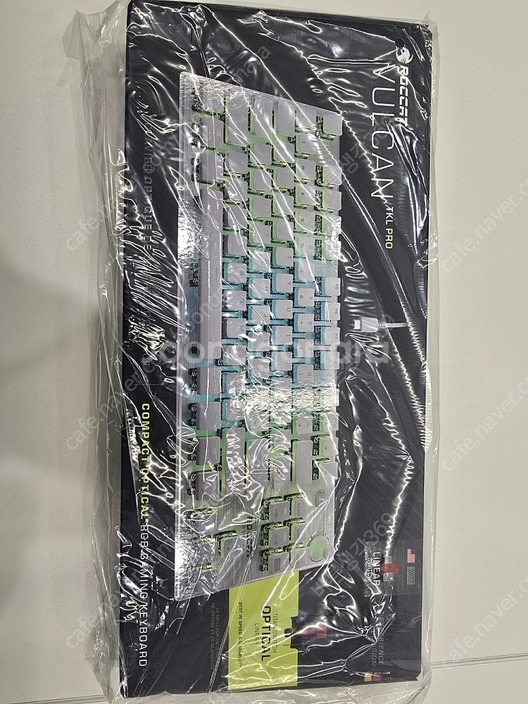 [미개봉 새제품 급처] ROCCAT VULCAN TKL...--2