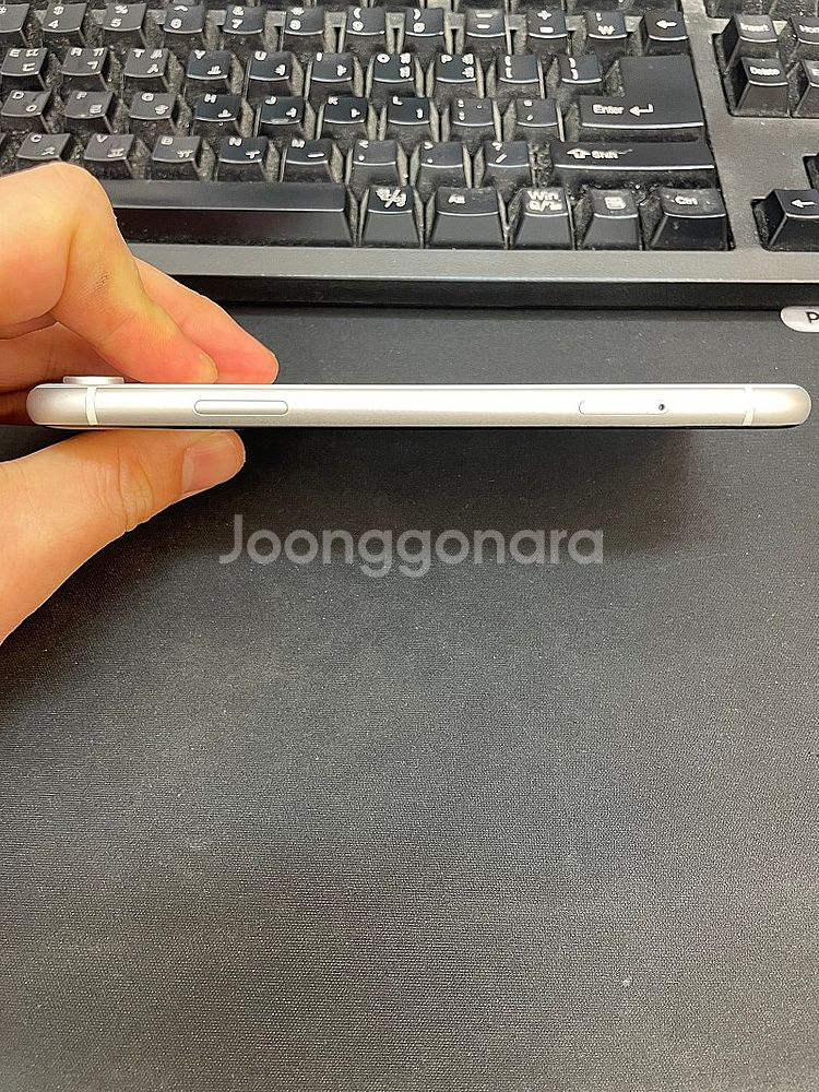 아이폰XR 화이트 64GB 배터리88% 상태좋은 중고2...--5