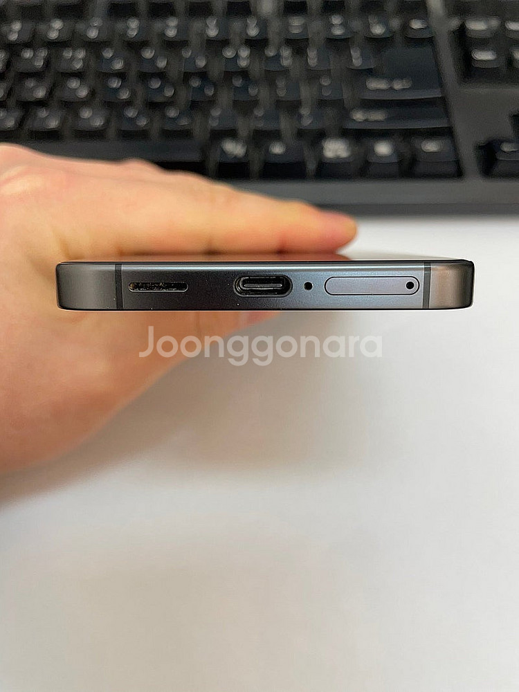 갤럭시S24 블랙 256GB 무잔상 상태좋은 중고70만...--5