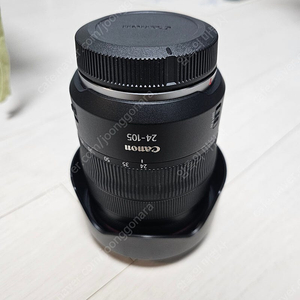 캐논 RF 24-105mm F4 L IS USM 렌즈 팝니다.