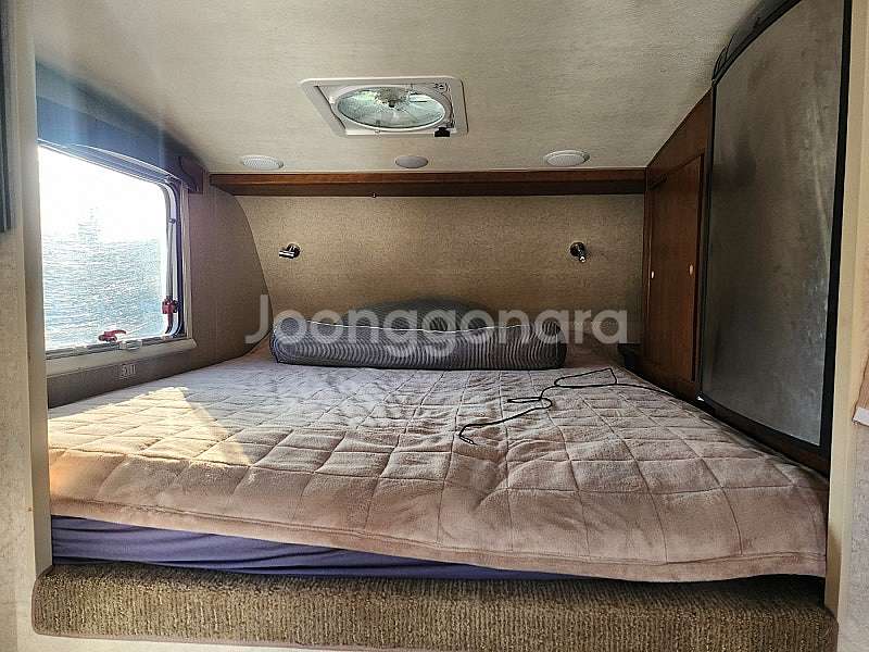 2019년식 랜스 650 트럭캠퍼 판매합니다.--5